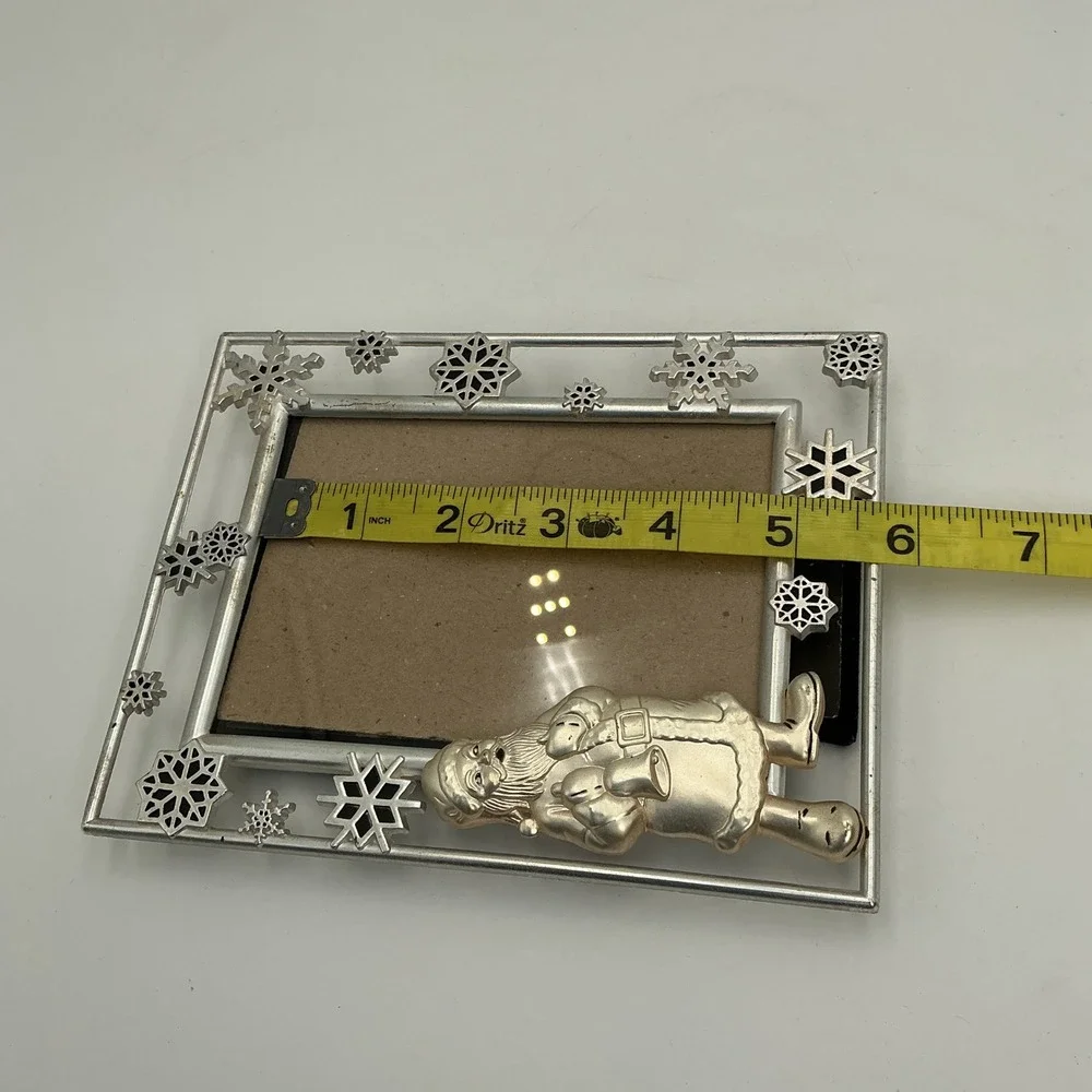 Silver Tone Santa Claus Snowflake Christmas Picture Frame 3.5x5 Holiday Decor